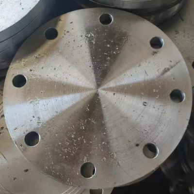 شفرات أنابيب الصلب الكربوني المزورة من الصلب الكربوني ASTM Class 300 متوفرة