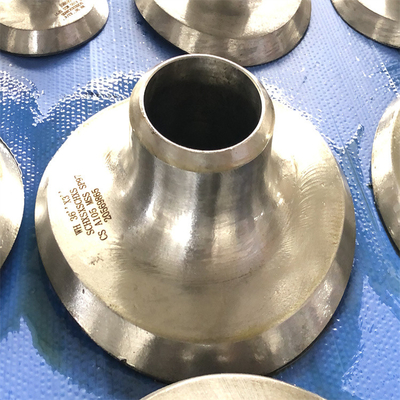 ASME B16.47 RF أنابيب اللحام العنق PN6 الفولاذ المقاوم للصدأ مزورة WN